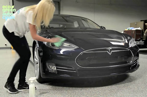 Tesla a Eco Green Auto Clean