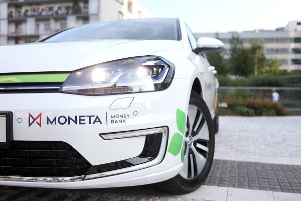 VW e-Golf pro Moneta Money Bank
