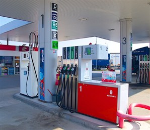 Benzina_2