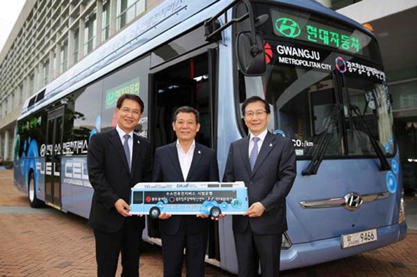 Hydrogen Bus Hyundai