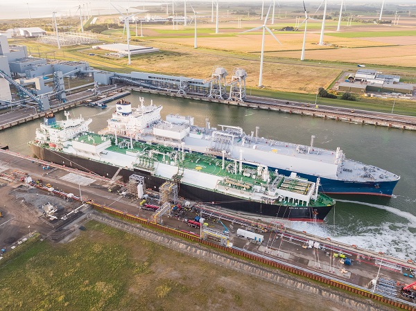 Terminál_LNG_Eemshaven