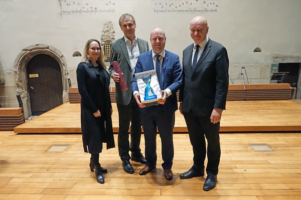 Orlen_Award for DCPD unit