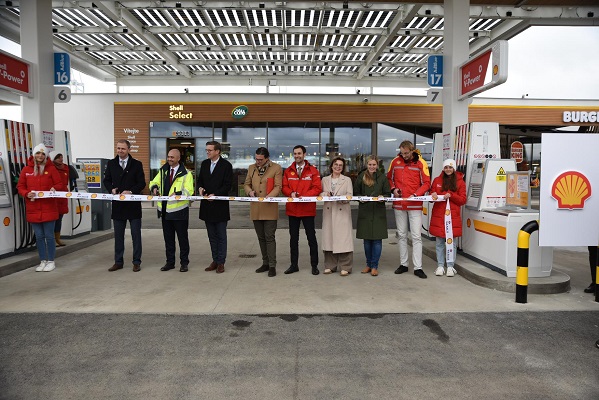 Shell_otevření pumpy na D4