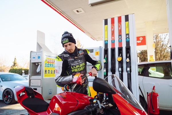 Shell motorka