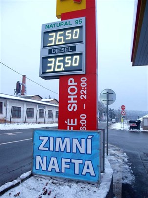 Zimni nafta 2
