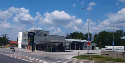 Autohof TAM 2